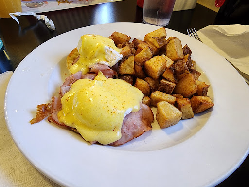 Photo of The Appleseed Modern Diner - 33 MacGregor Ave, New Glasgow, NS B2H 5C6